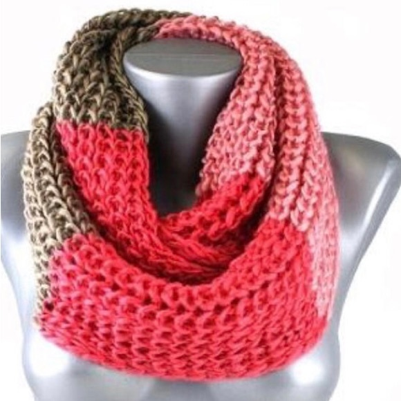 NEW Winter Knit Infinity Scarf Coral Pink Tan Striped Scarf - Picture 5 of 6